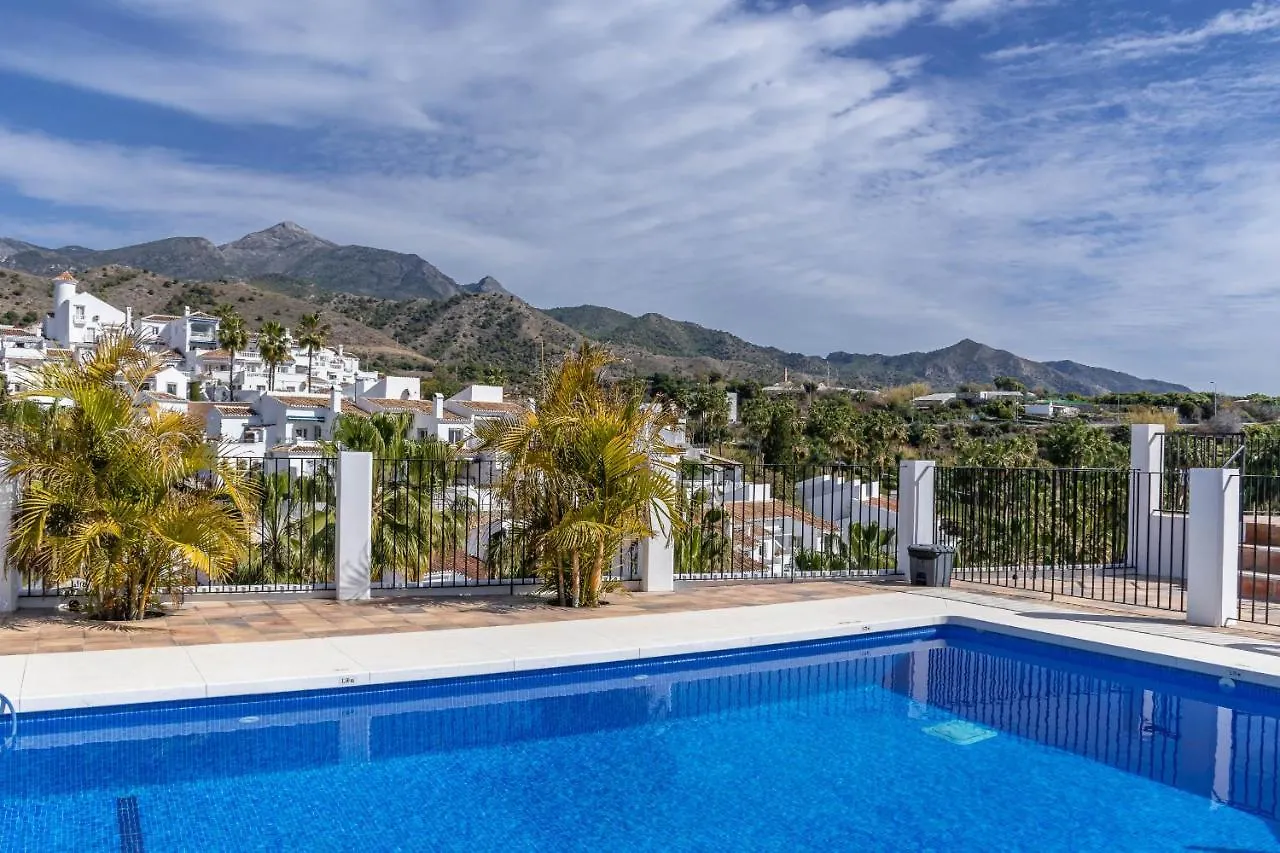 Casablanca 25 Oasis Properties Nerja 0*,