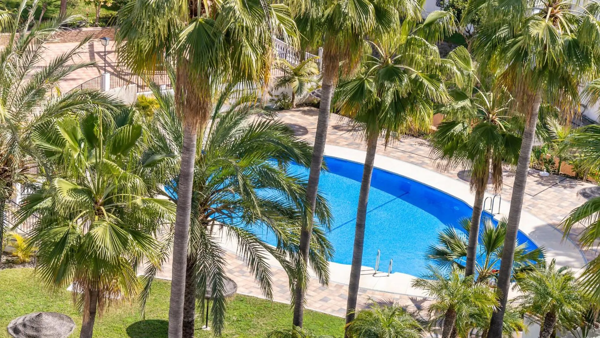 Casablanca 25 Oasis Properties Nerja Apartment