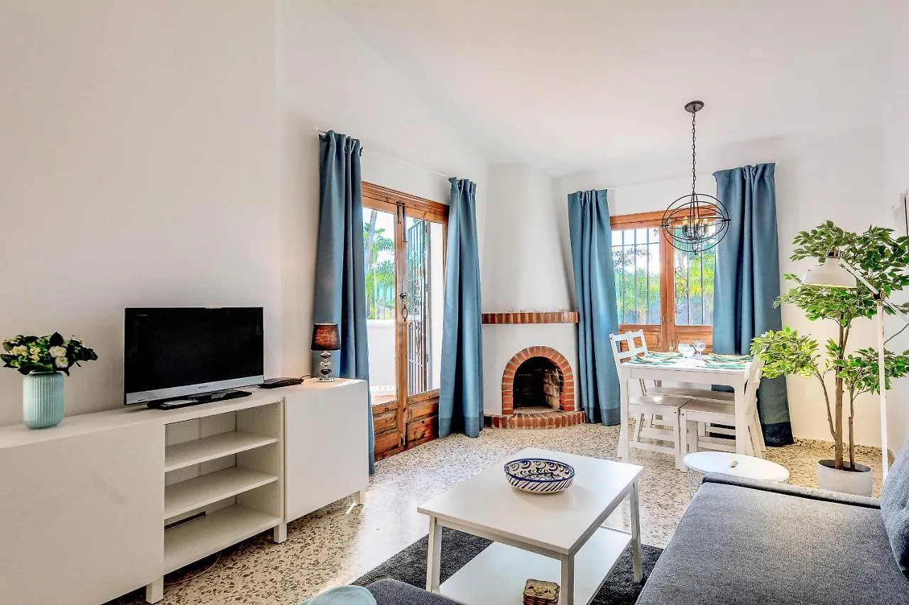 Casablanca 25 Oasis Properties Nerja 0*,